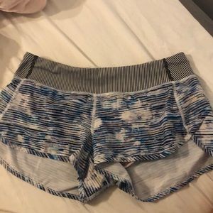 LULULEMON women’s shorts